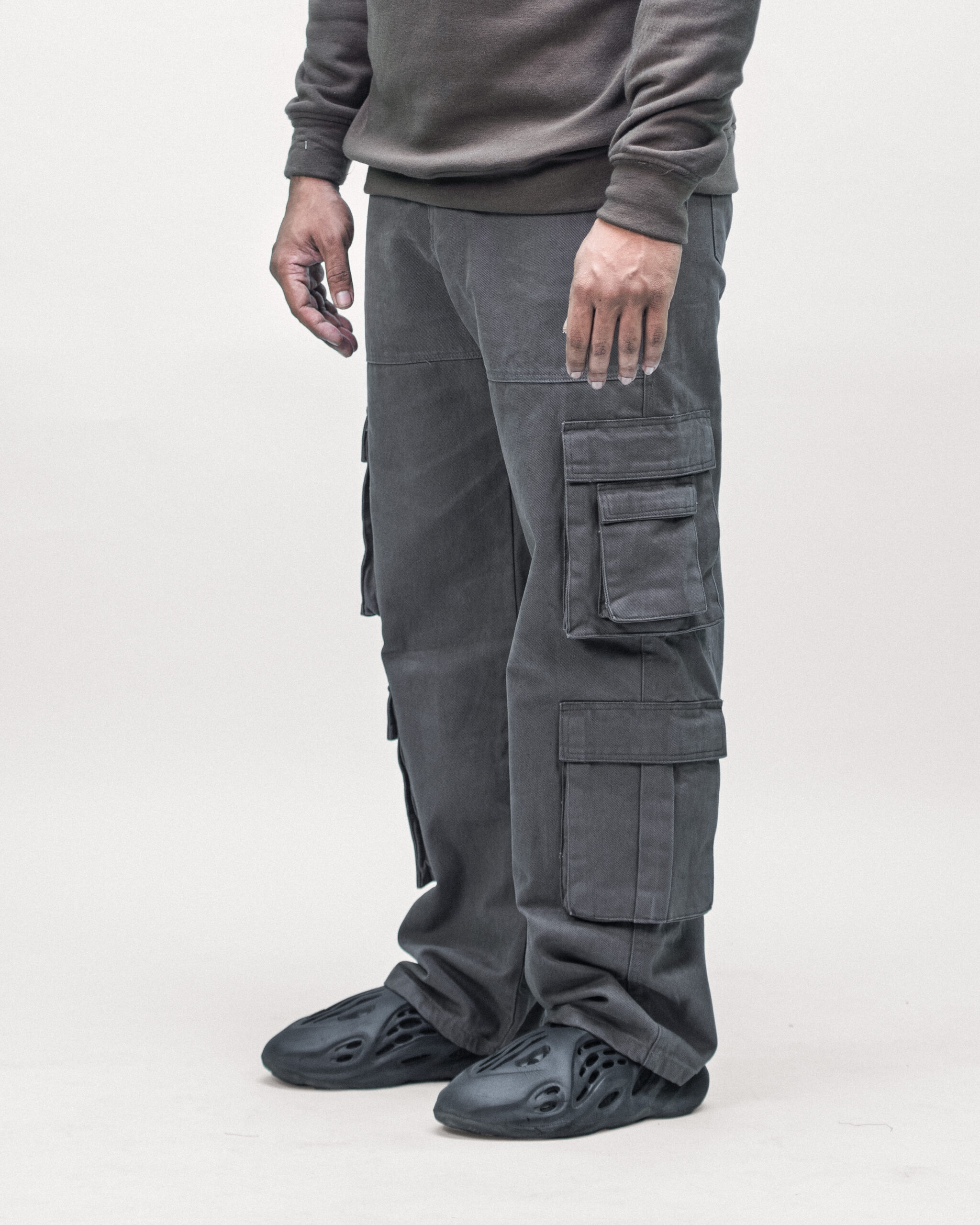 Grey 10 Pocket Cargo Baggy - Image 2