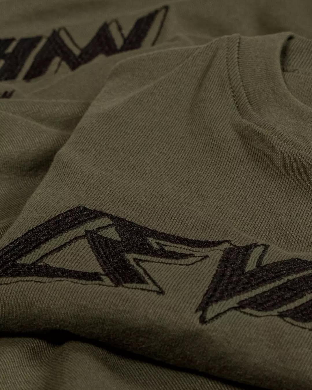 Levaithan Olive Embro - Image 2